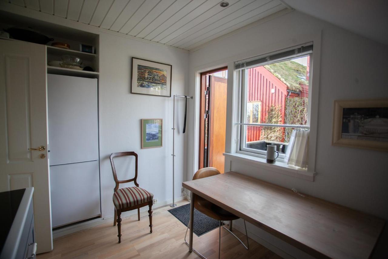 Lovely Apartments - 20 Min Walk From City Centre Torshavn Bagian luar foto