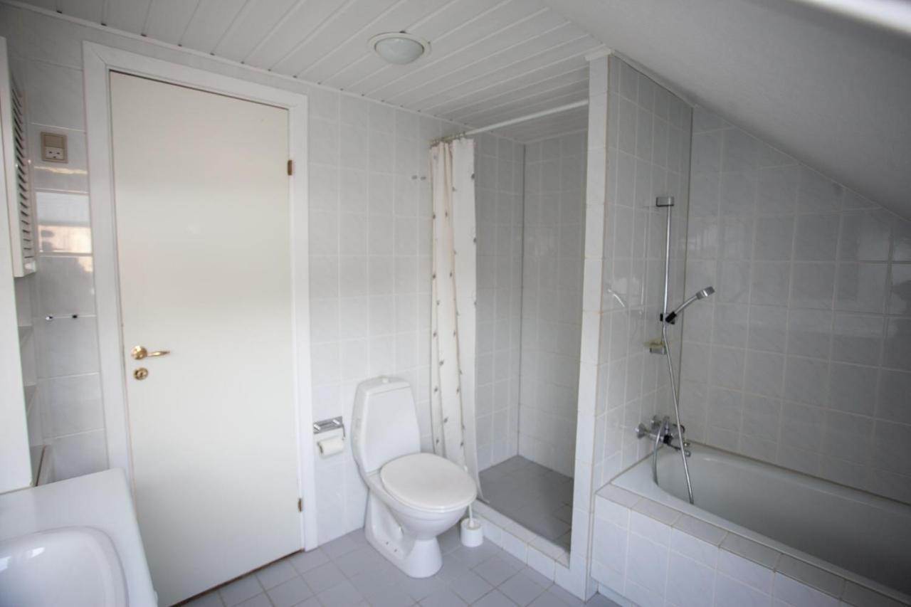 Lovely Apartments - 20 Min Walk From City Centre Torshavn Bagian luar foto