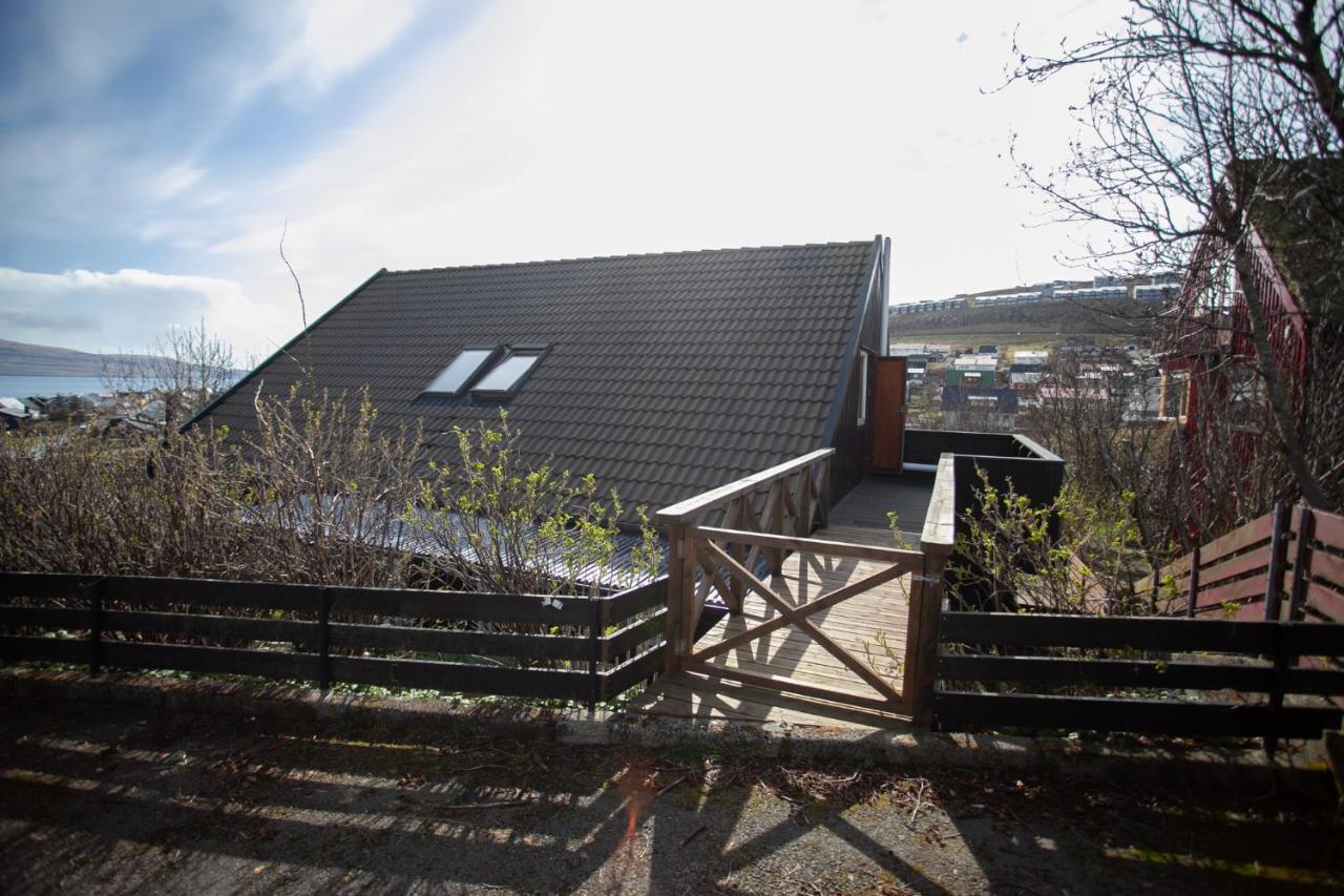 Lovely Apartments - 20 Min Walk From City Centre Torshavn Bagian luar foto
